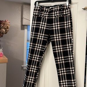 SPECIAL SALE -$25 - price firm! Maeve Essential Slim pants